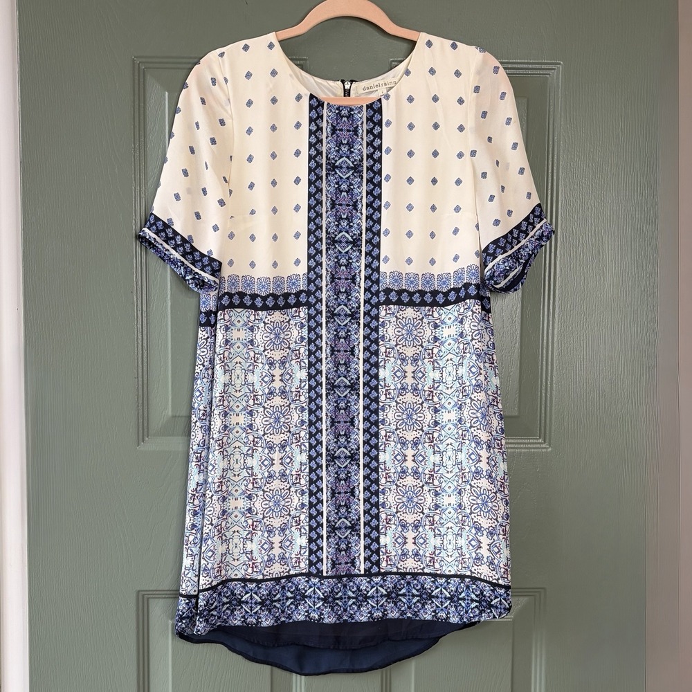 Daniel Rainn‎ Dress Womens Small Blue Cream Geo Boho Shift Fairy Garden Cottage